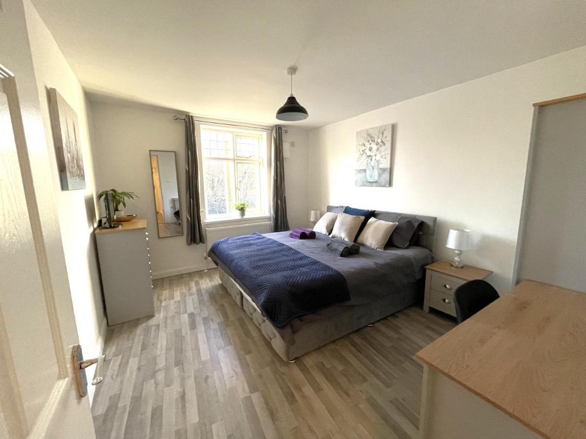 Supreme - 1 Bedroom Apart Sleeps 4 Short/Long Stay Gillingham  Luaran gambar